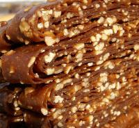 BEYPAZARI CEVİZLİ DUT PESTİLİ (1000GR) BEYPAZARI CEVİZLİ DUT PESTİLİ (1000GR)