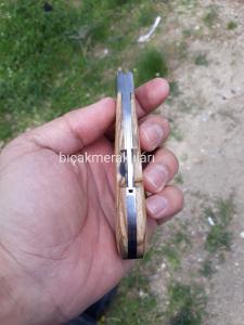 El İşçiliği Kilitli Çakı Zeytin Ağacı Sap
N690 Çelik 21cm