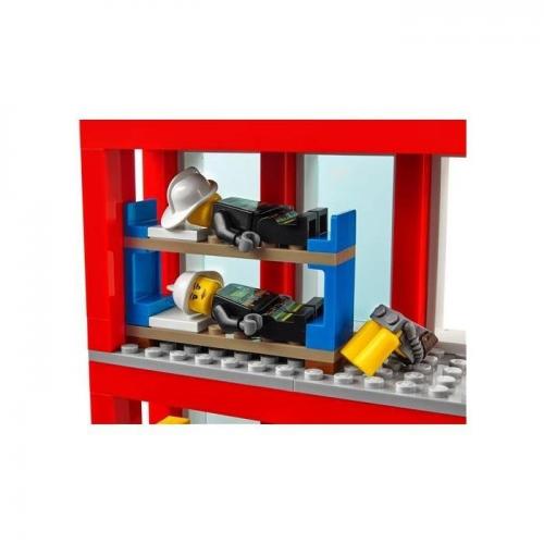 Lego City İtfaiye Fire Station 60110