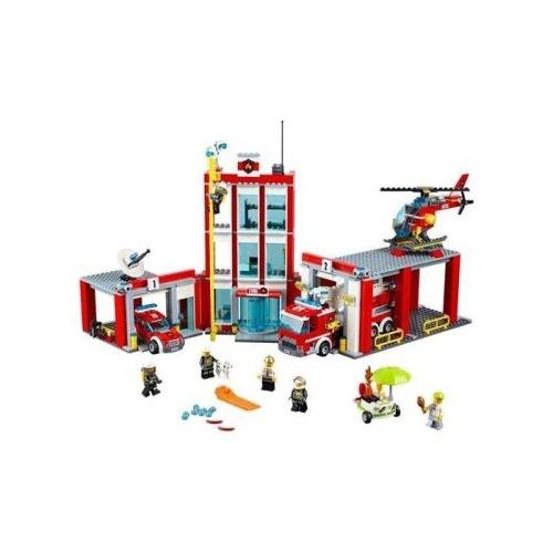 Lego City İtfaiye Fire Station 60110