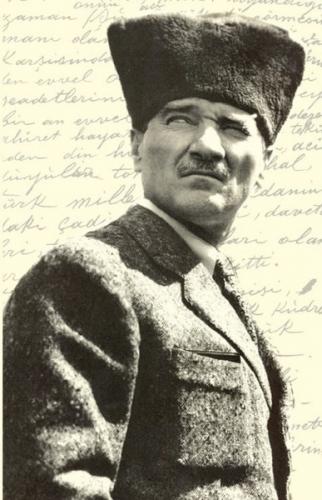 Aylak Adam - Hobi/Atatürk 5 - Yumuşak Kapak Defter