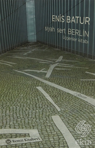 Siyah Sert Berlin