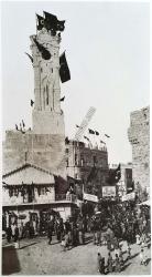 Kudüs'te Saat Kulesi'nde Asmanlı bayrakları