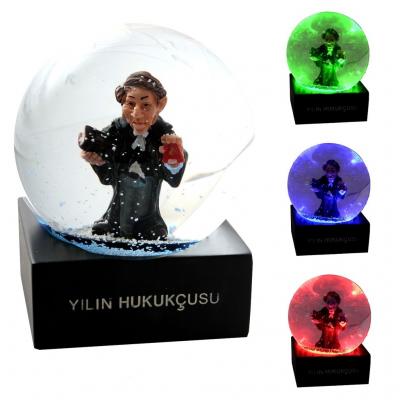 Kar Küresi Renk Değiştiren Ledli Yılın Hukukçusu Erkek