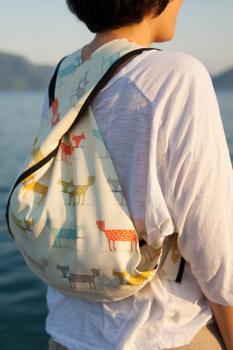 Tilki Desenli BeeBag - Kol ve Sırt Çantası