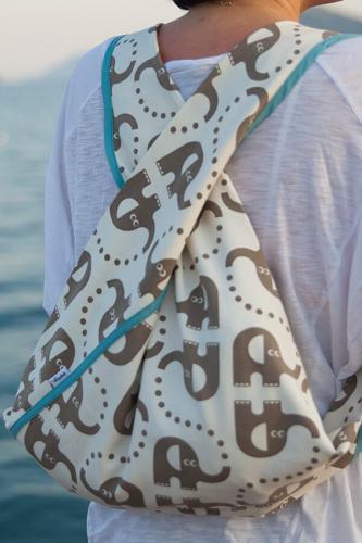 Fil Desenli BeeBag - Kol ve Sırt Çantası Fil Desenli BeeBag - Kol ve Sırt Çantası