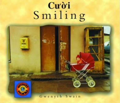 Smiling (English-Vietnamese) Gwenyth Swain