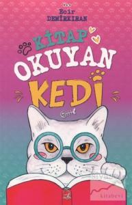Kitap Okuyan Kedi