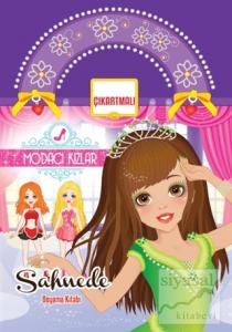 Modacı Kızlar Sahnede