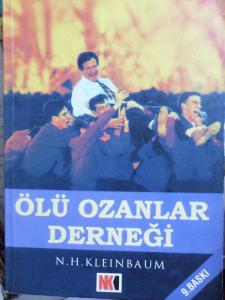 Ölü Ozanlar Derneği