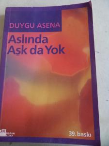 Aslında Aşk da Yok