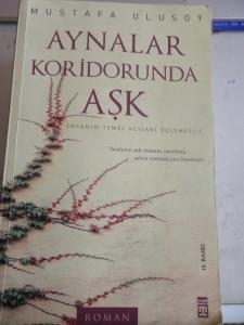 Aynalar Koridorunda Aşk