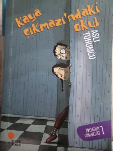 Kaya Çıkmazındaki Okul