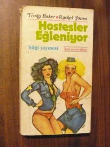 Hostesler Eğleniyor
