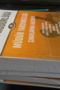 İcra Müdürlüğü ve Müdür Yardımcılığı Sınavlarına Hazırlık (4 Kitap)