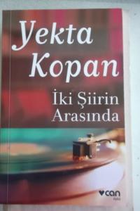 İki Şiirin Arasında