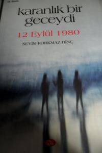 Karanlık Bir Geceydi