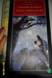 Küçük Örnek Kızlar