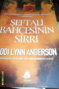 Şeftali Bahçesinin Sırrı