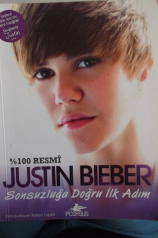 % 100 Resmi Justin Bieber Sonsuzluğa Doğru İlk Adım
