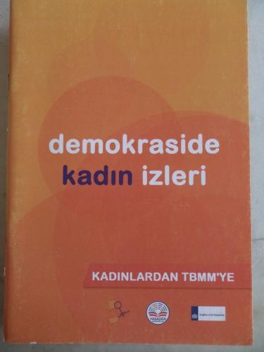 Demokraside Kadın İzleri