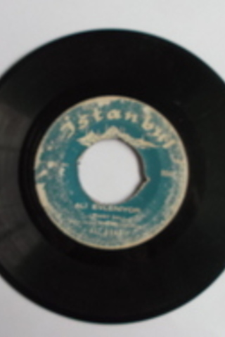 Ali Avaz / 45'lik PLAK