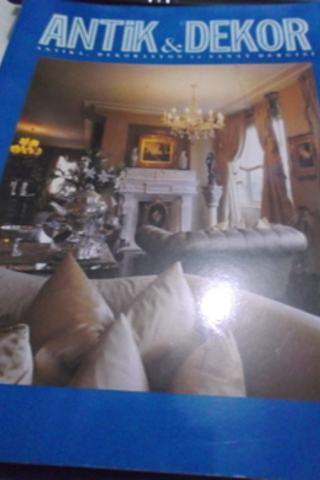 Antik & Dekor 2002 / 2
