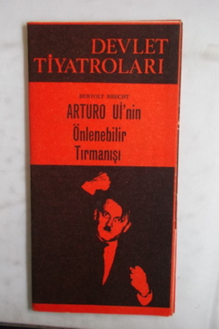 Arturo Ui'nin Önlenebilir Tırmanışı