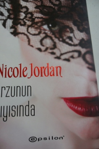 Arzunun Kıyısında Nicole Jordan