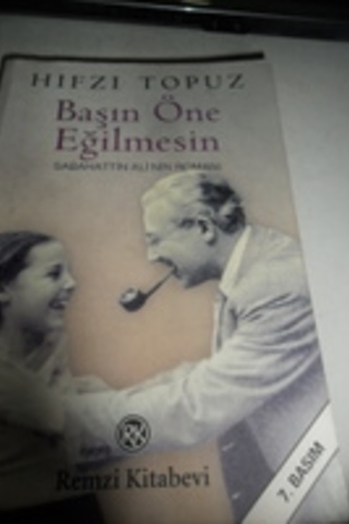 Başın öne Eğilmesin Hıfzı Topuz
