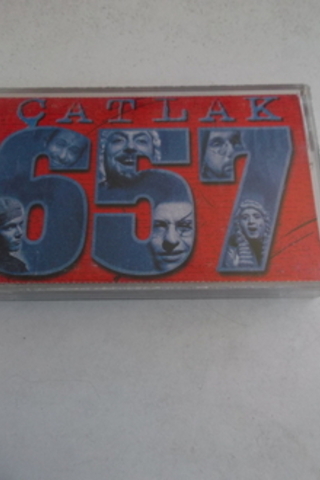 Çatlak 657
