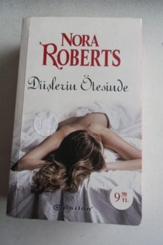 Düşlerin Ötesinde Nora Roberts