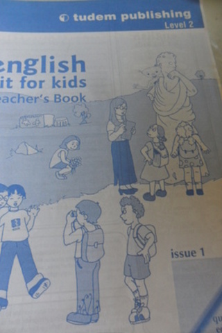 English Kit For Kids Teacher's Book Level 2