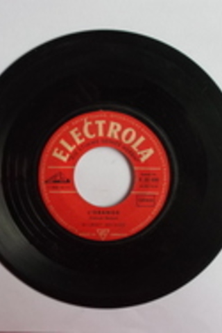 Gilbert Becaud / 45'lik PLAK