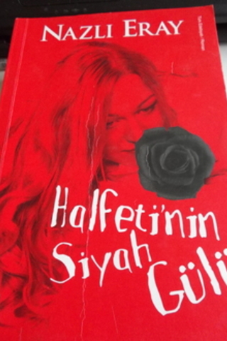 Halfeti'nin Siyah Gülü Nazlı Eray