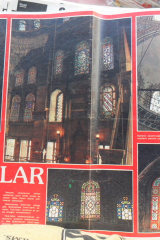 Hayat Dergisi Posteri ( Mavi Cami'den Büyüleyici Vitraylar)