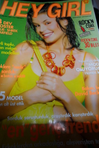 Hey Girl 2004 / 8