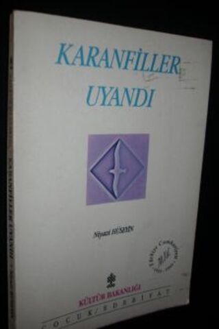 Karanfiller Uyandı