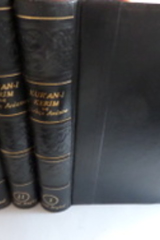 Kur'an-ı Kerim ve Türkçe Anlamı ( 3 Cilt Takım )