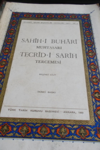 Sahih-i Buhari Muhtasarı Tecrid-i Sarih Tercemesi ve Şerhi 5.Cilt