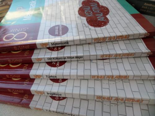 8. Sınıf VIP Tüm Dersler Konu Anlatımlı Set / 5 Adet 8. Sınıf VIP Tüm Dersler Konu Anlatımlı Set / 5 Adet