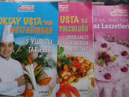 Oktay Usta ve Emine Beder Yemek Tarifleri / 3 Adet