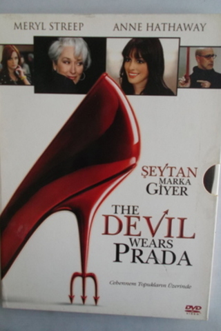Şeytan Marka Giyer / Film DVD'si