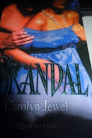 skandal Carolyn Jewel