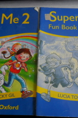 Super Me 2 ( Student's Book + Fun Book ) Lucia Tomas