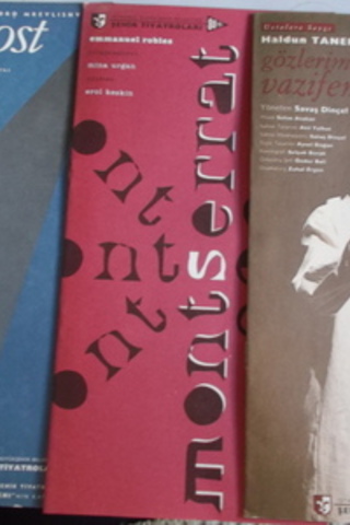 Tiyatro Broşürü İstanbul Belediyesi Şehir Tiyatroları / 3 Adet