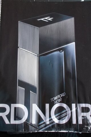 Tomford Noır 2013 / 44