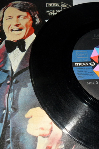 Tony Christie / PLAK