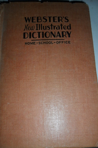 Webster's New İllustrated Dictionary (Home-School-Office)