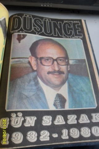 Yeni Düşünce Dergisi (1982 Ciltli) Yeni Düşünce Dergisi (1982 Ciltli)